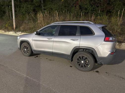 2020 Jeep Cherokee Latitude