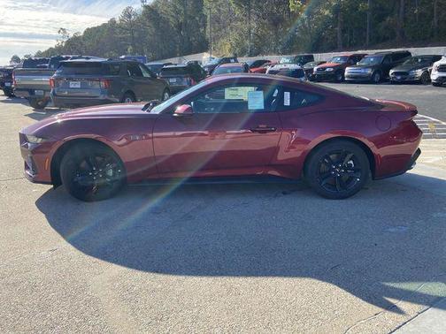 2025 Ford Mustang GT