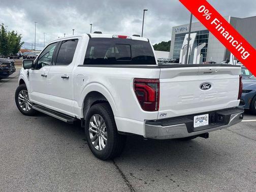Star White Metallic Tri-Coat 2026 Ford F-150 Lariat
