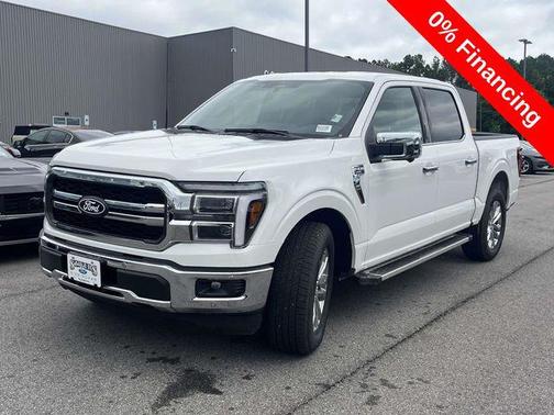 Star White Metallic Tri-Coat 2026 Ford F-150 Lariat