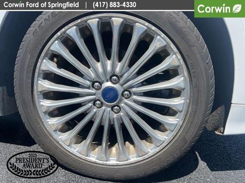 White Platinum Metallic Tri-Coat 2016 Ford Fusion Titanium