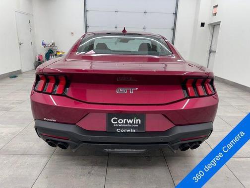 Molten Magenta Metallic Tinted Clearcoat 2026 Ford Mustang GT Premium