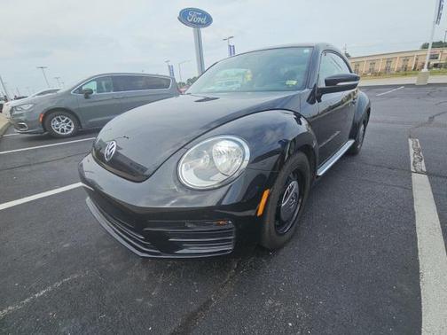 2019 Volkswagen Beetle 2.0T S