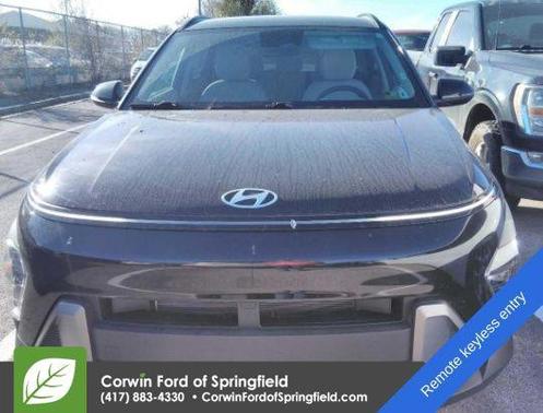 2024 Hyundai KONA SEL