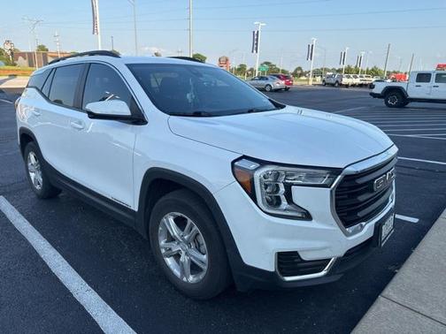 2022 GMC Terrain SLE