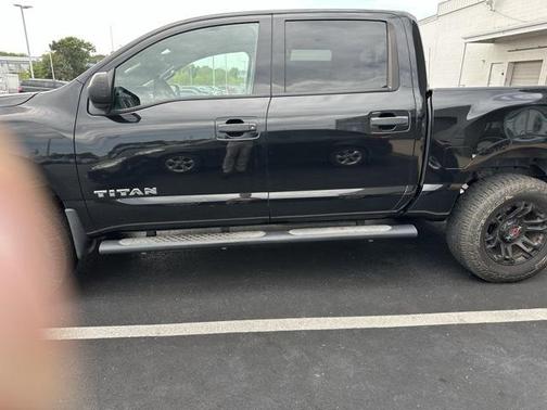 2017 Nissan Titan S