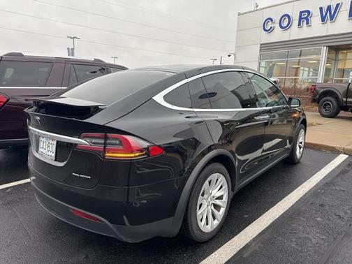 2021 Tesla Model X Long Range Dual Motor All-Wheel Drive