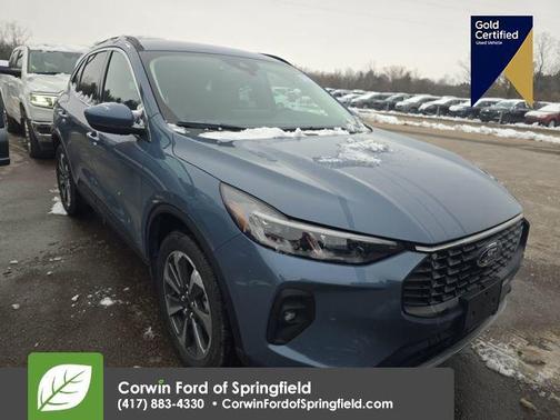 2025 Ford Escape Platinum