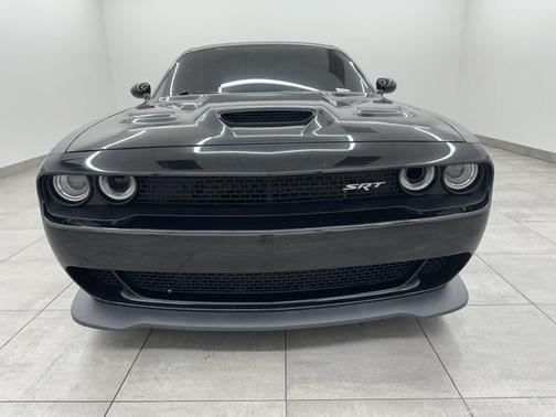2016 Dodge Challenger SRT Hellcat