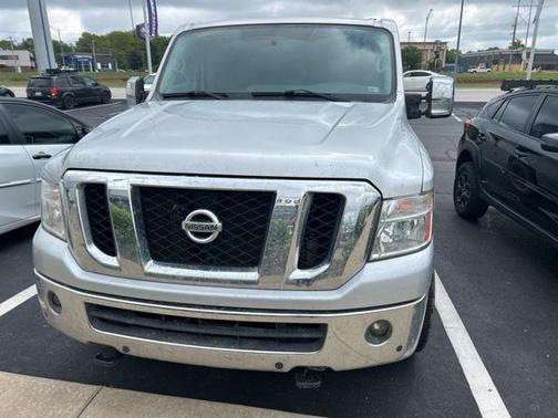 2019 Nissan NV Passenger NV3500 HD SL V8