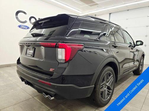Agate Black Metallic 2026 Ford Explorer ST