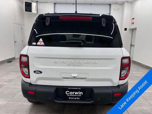 Oxford White 2026 Ford Bronco Sport Outer Banks