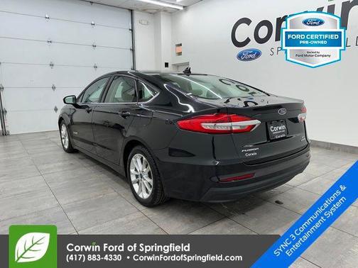 2019 Ford Fusion Hybrid SE