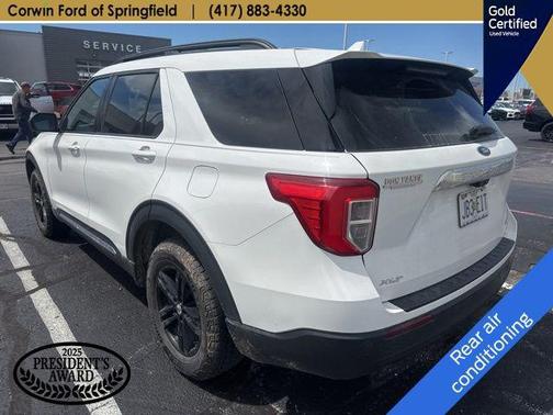 Star White Metallic Tri-Coat 2022 Ford Explorer XLT