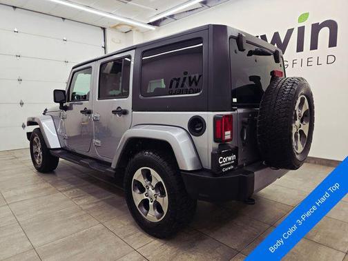 Billet Silver Metallic Clearcoat 2018 Jeep Wrangler JK Unlimited Sahara