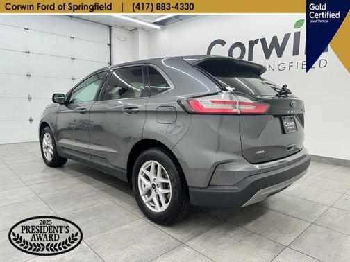 Gray Metallic 2024 Ford Edge SEL