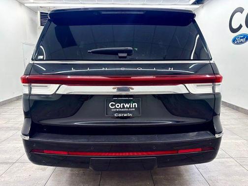 2024 Lincoln Navigator Premiere