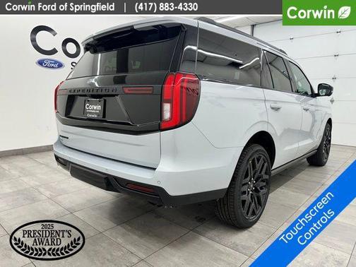 Space Silver Metallic 2026 Ford Expedition Platinum