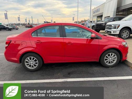 2017 Chevrolet Sonic LT