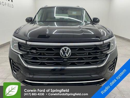 2024 Volkswagen Atlas 2.0T SEL Premium R-Line 4MOTION