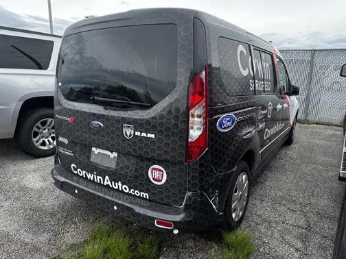 2022 Ford Transit Connect XLT w/Rear Liftgate
