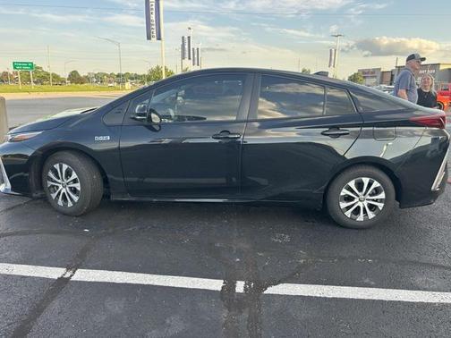 2021 Toyota Prius Prime XLE