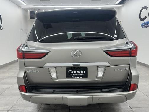 2017 Lexus LX 570 Base