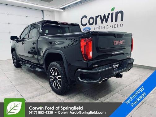 2021 GMC Sierra 1500 AT4