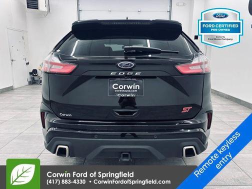 2021 Ford Edge ST