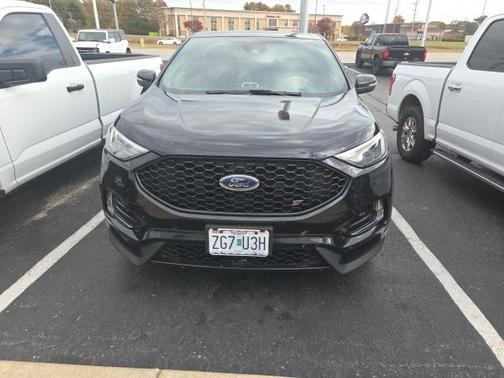 2021 Ford Edge ST