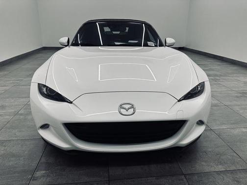 2016 Mazda MX-5 Miata Grand Touring