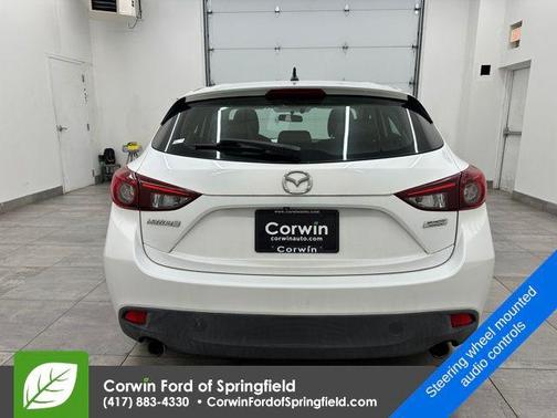 2016 Mazda Mazda3 i Sport