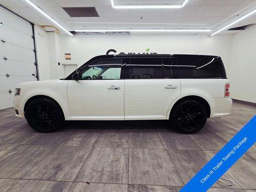 White Platinum Metallic Tri-Coat 2016 Ford Flex Limited