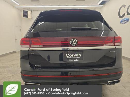 2025 Volkswagen Atlas 2.0T SE w/Technology 4MOTION