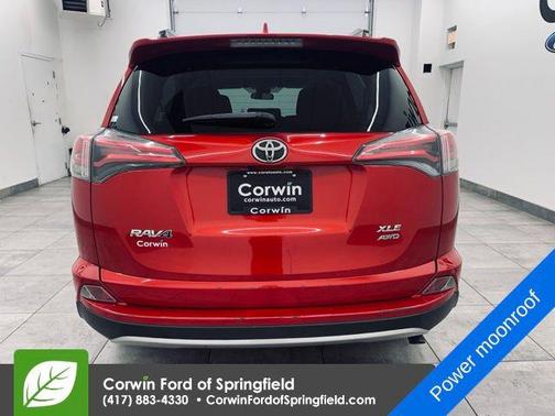 2017 Toyota RAV4 XLE