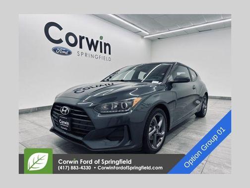2019 Hyundai Veloster 2