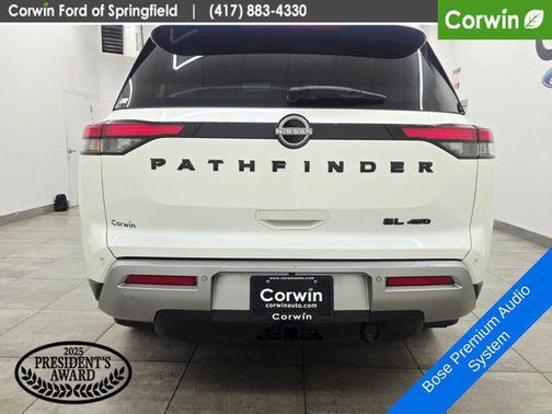 Pearl White Tricoat 2024 Nissan Pathfinder SL 4WD
