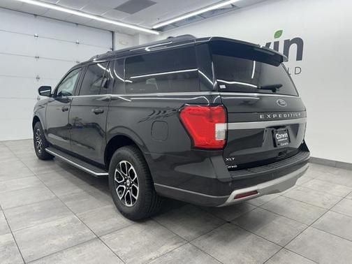 2022 Ford Expedition Max XLT