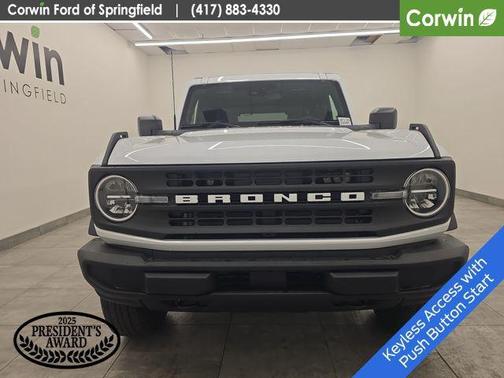 Oxford White 2026 Ford Bronco Big Bend