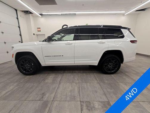 Bright White Clearcoat 2026 Jeep Grand Cherokee L Summit