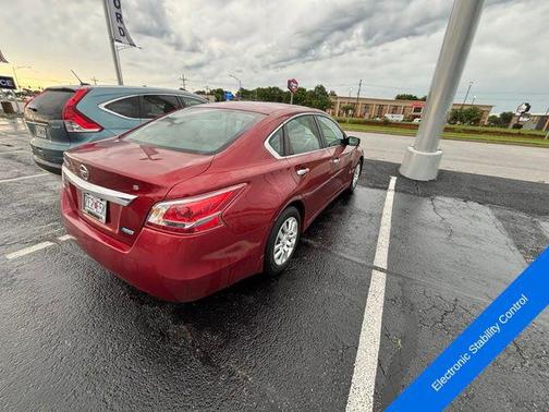 Cayenne Red Metallic 2013 Nissan Altima 2.5 S