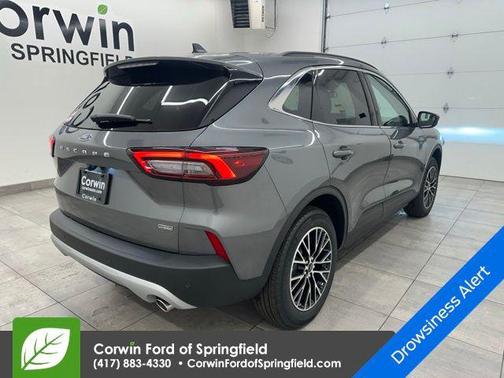 2026 Ford Escape PHEV SE