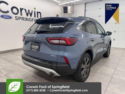 2025 Ford Escape Platinum