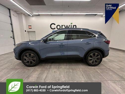 2025 Ford Escape Platinum