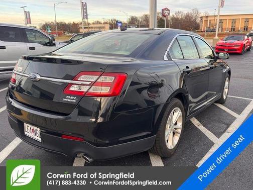 2015 Ford Taurus SEL