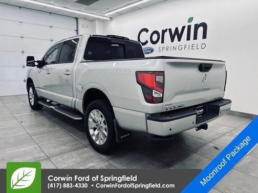 2020 Nissan Titan SL