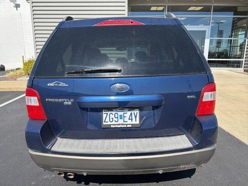 2005 Ford Freestyle SEL