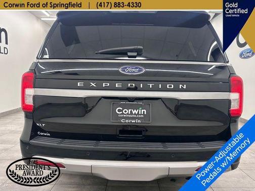 Black Metallic 2022 Ford Expedition XLT