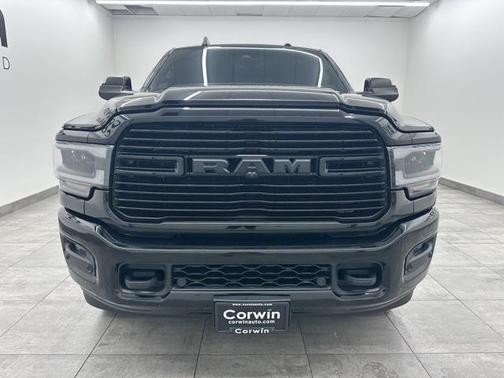 2020 RAM 2500 Laramie Crew Cab 4X4 6'4' Box