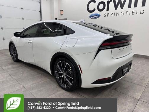 2024 Toyota Prius XLE